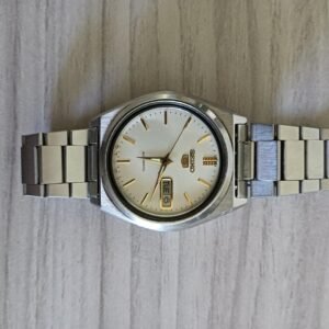Seiko 5 - Vintage automatic watch '80s/90s. Historic 7009 caliber